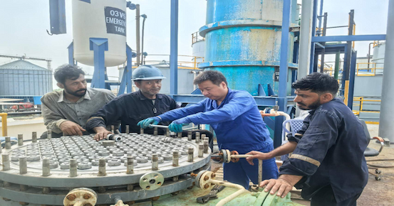 Les ingénieurs de Weixian fournissent actuellement des services techniques sur site pour une usine LABSA et SLES de 6 tph au Pakistan